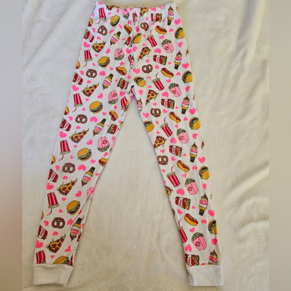Food Print Girls Pajama Set | Size 5/6 | Extremely Me | Shirt & Pants | PJs - Picture 4 of 7